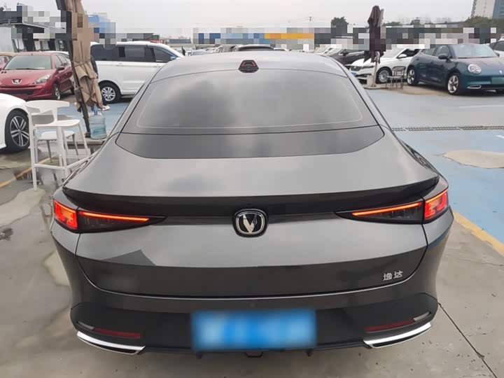 Фото 6 - Changan Yida