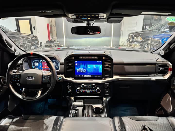 Фото 9 - Ford F-150 Raptor