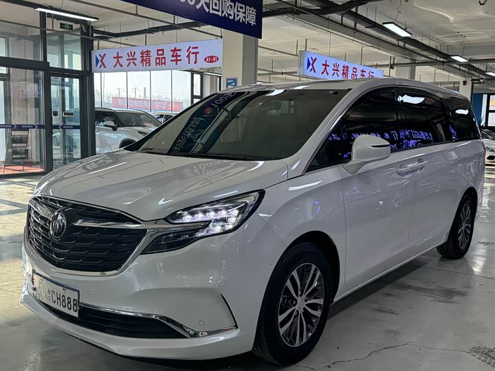 Фото 1 - Buick GL8 ES