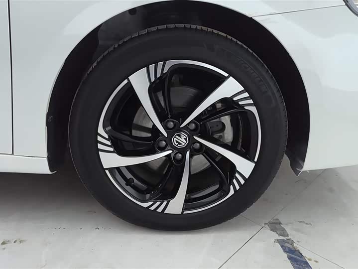 Фото 6 - MG Motor 6