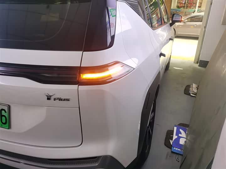 Фото 8 - GAC Aion Y