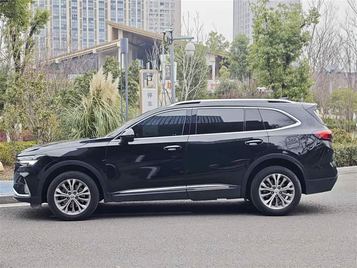 Фото 3 - Buick Envision Plus