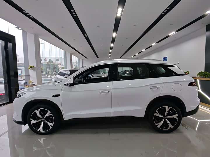 Фото 3 - BYD Song Pro Hybrid