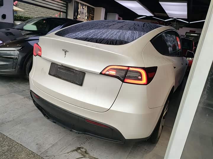 Фото 7 - Tesla Model Y