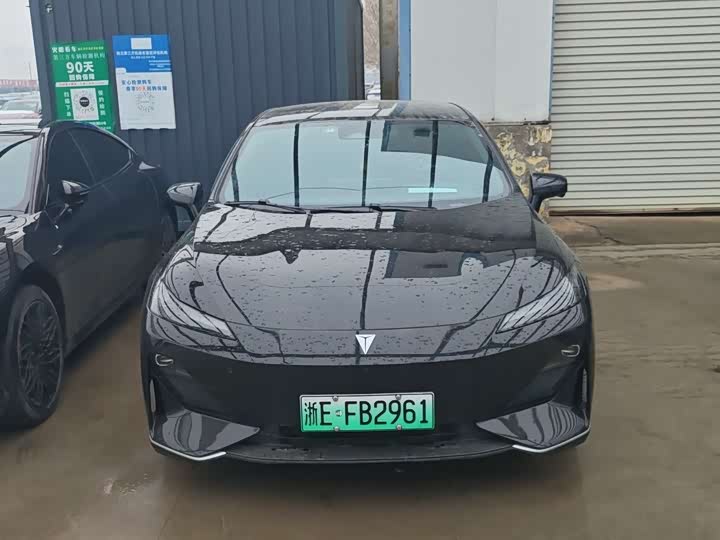 Фото 2 - Changan Deepal SL03
