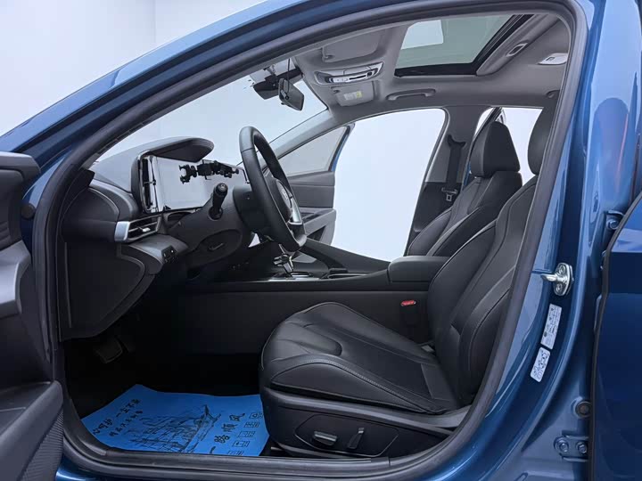 Фото 4 - Hyundai Elantra N line