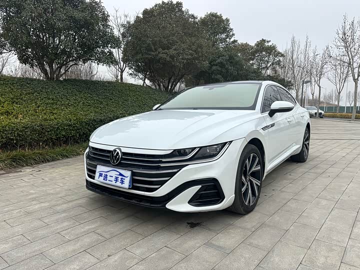 Фото 1 - Volkswagen CC