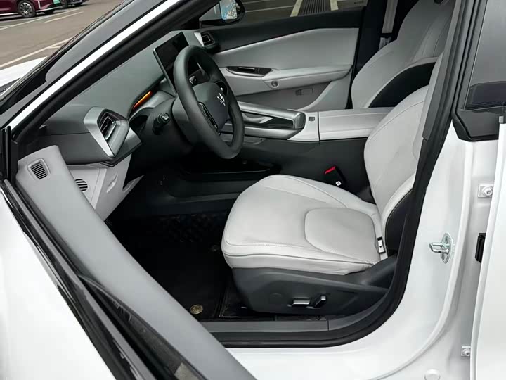 Фото 4 - BAIC Arcfox Alpha S5