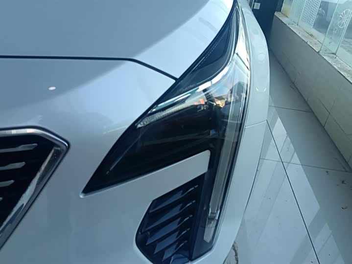 Фото 5 - Cadillac XT4