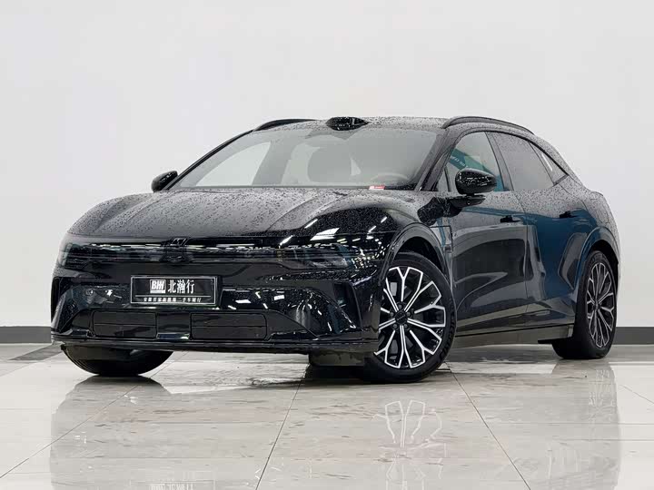 Фото 1 - Zeekr 007 GT