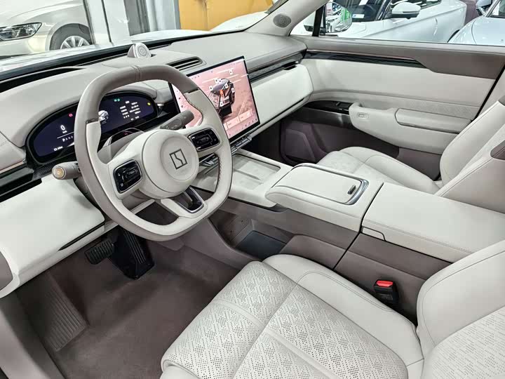 Фото 9 - Zeekr 7X