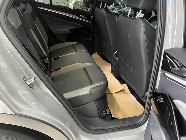 Фото 8 - Volkswagen ID.4 Crozz