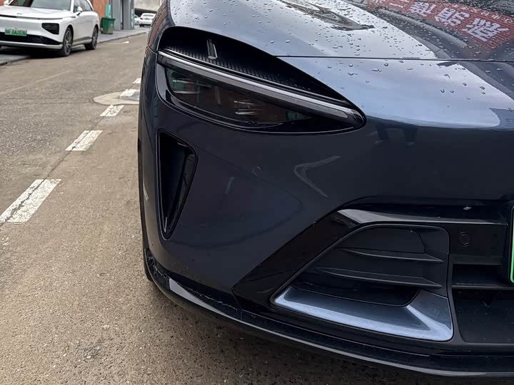 Фото 4 - Xiaomi YU7