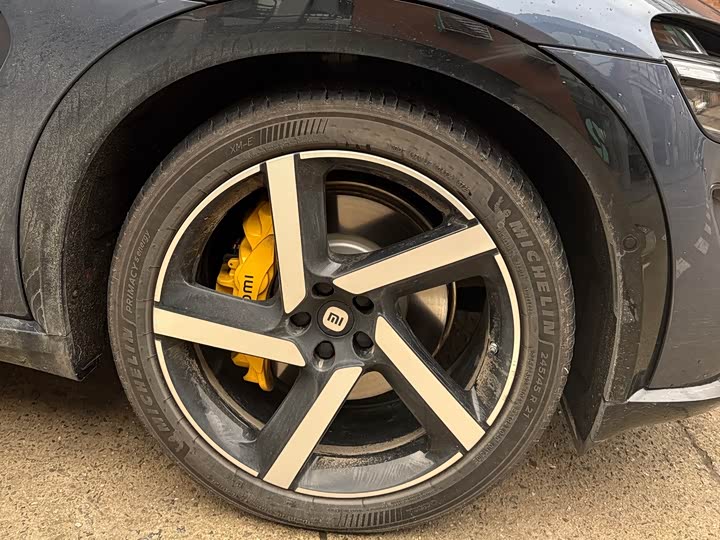 Фото 5 - Xiaomi YU7