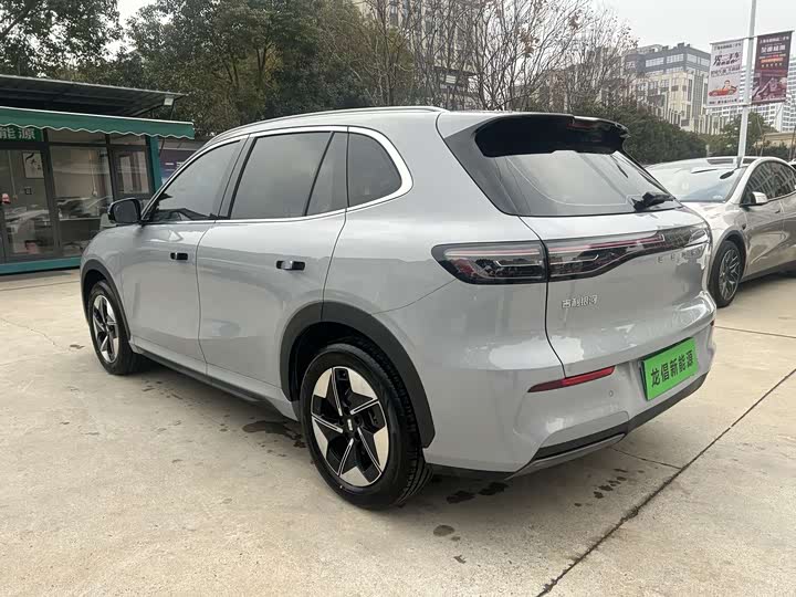 Фото 9 - Geely Galaxy E5