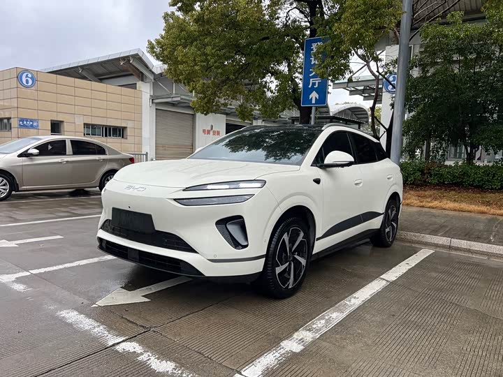 Фото 1 - BYD Sea Lion 06 Hybrid/EV