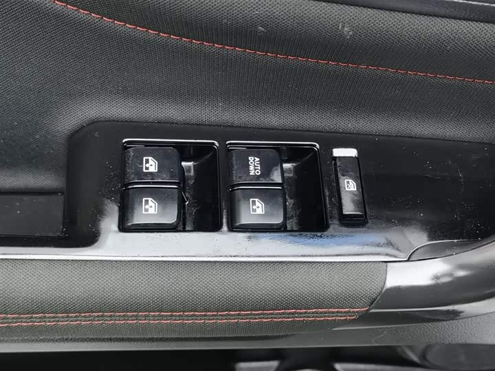 Фото 9 - Changan Oshan X70A