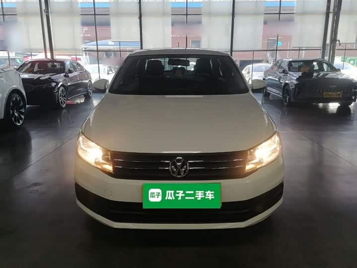 Фото 3 - Volkswagen Santana