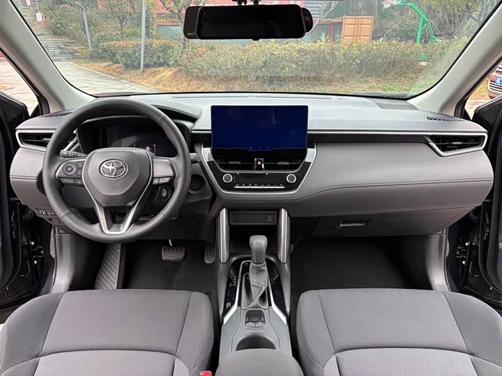 Фото 9 - Toyota Frontlander