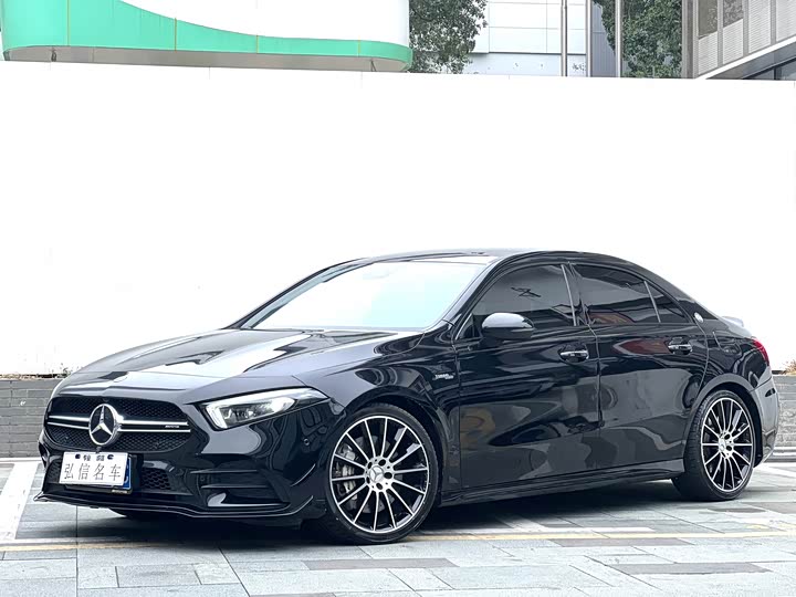 Фото 1 - Mercedes-Benz A-Class AMG