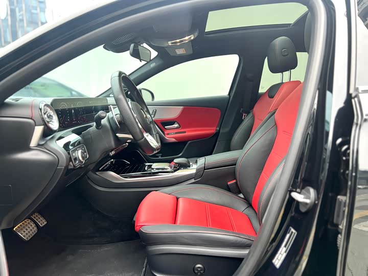 Фото 5 - Mercedes-Benz A-Class AMG