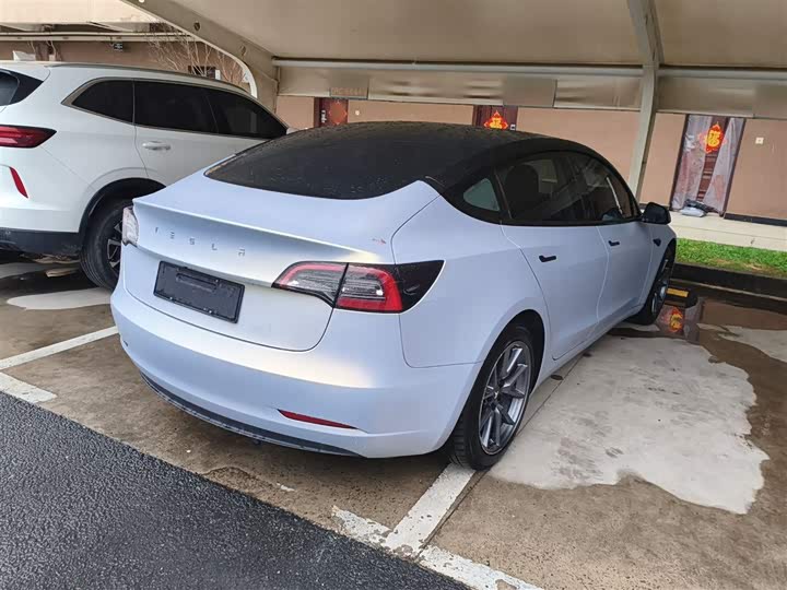 Фото 7 - Tesla Model 3