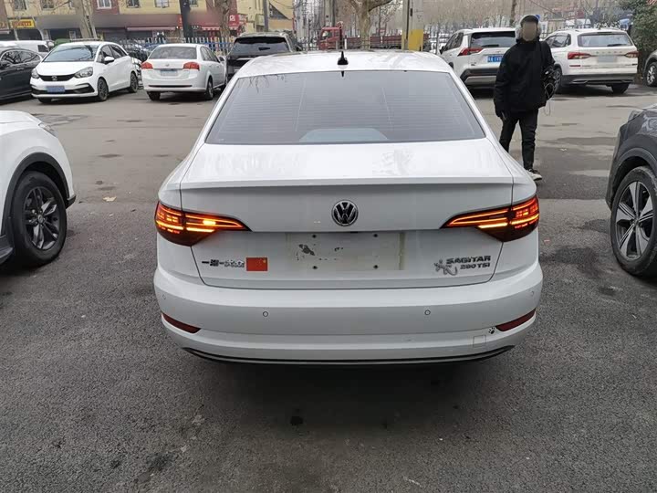 Фото 6 - Volkswagen Sagitar L