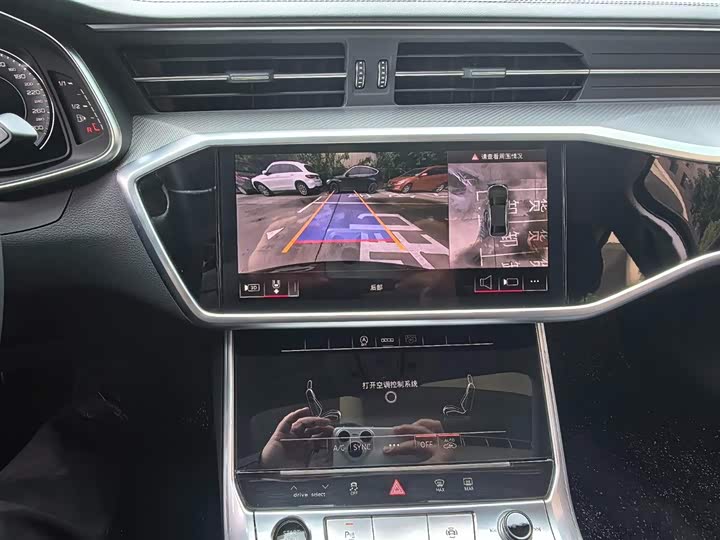 Фото 8 - Audi A6L