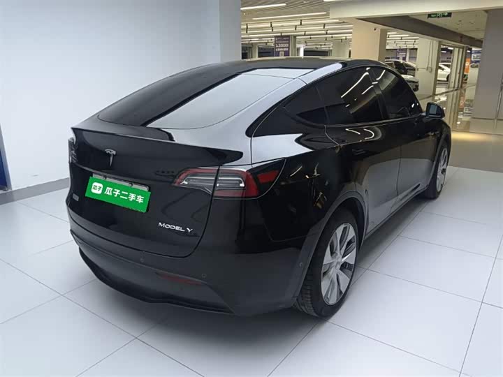 Фото 7 - Tesla Model Y