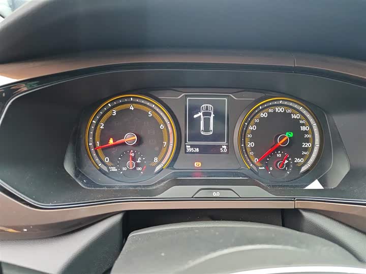 Фото 4 - Volkswagen Tharu