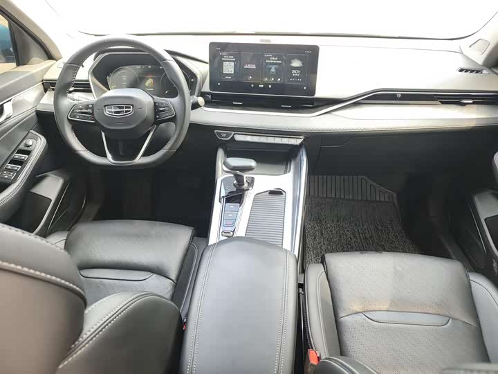 Фото 6 - Geely Preface