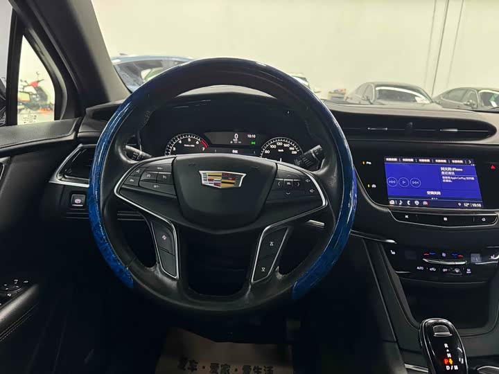 Фото 7 - Cadillac XT5