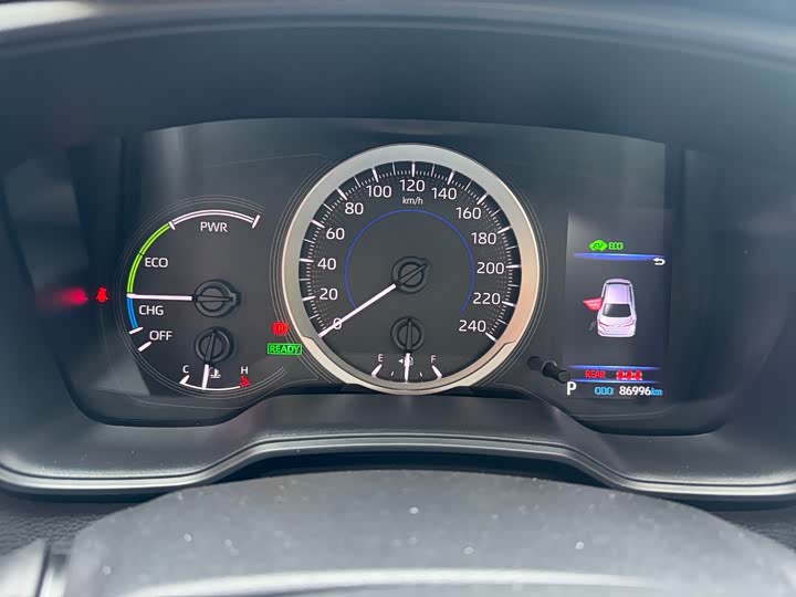 Фото 7 - Toyota Corolla