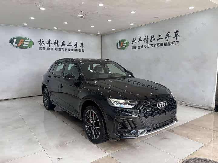 Фото 3 - Audi Q5L