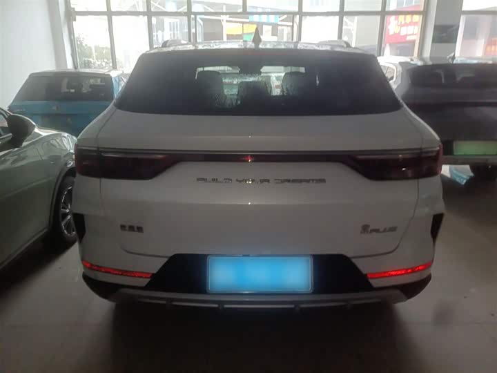 Фото 6 - BYD Song Plus