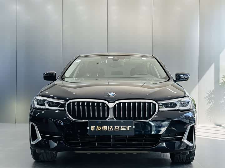 Фото 3 - BMW 5 Series