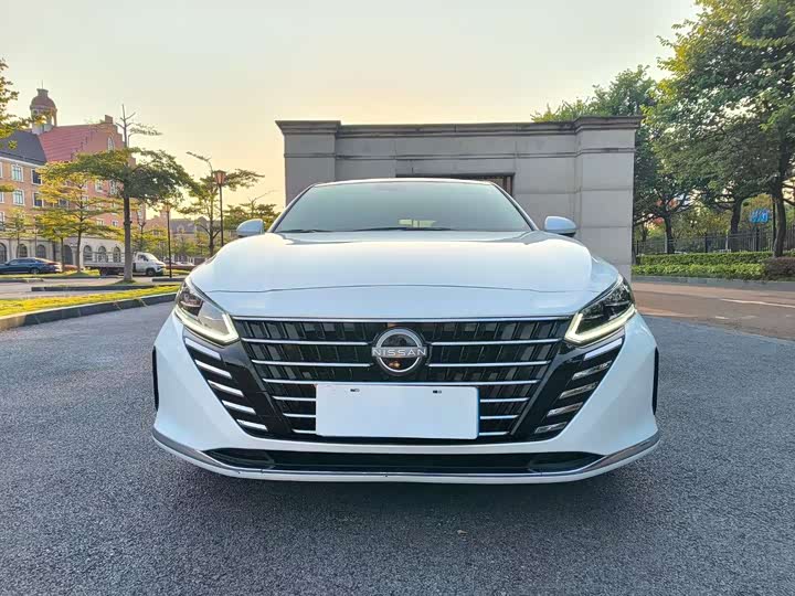 Фото 2 - Nissan Teana