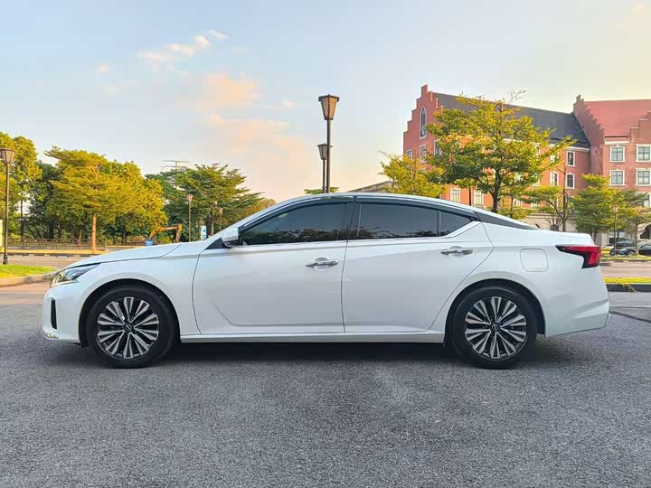 Фото 3 - Nissan Teana