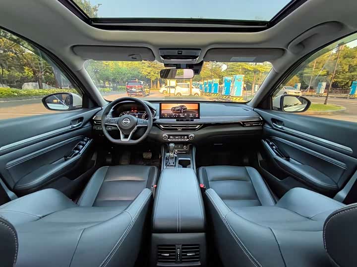 Фото 4 - Nissan Teana