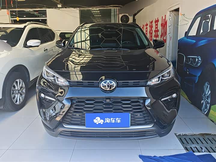 Фото 2 - Toyota Wildlander