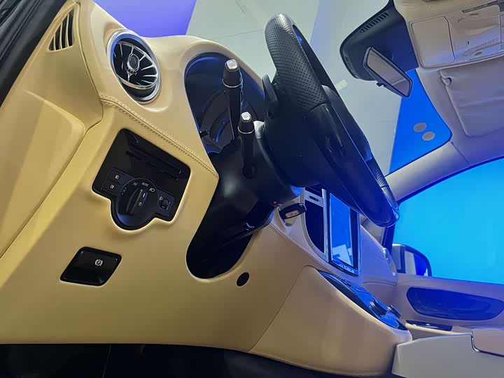 Фото 6 - Mercedes-Benz Vito