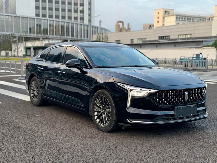 Фото 3 - Bestune B70