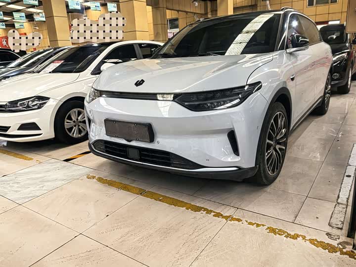 Фото 1 - Leapmotor C11