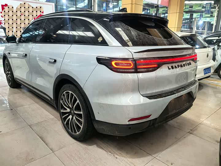 Фото 7 - Leapmotor C11