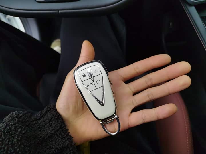 Фото 9 - Changan Eado Plus