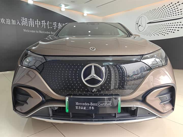 Фото 3 - Mercedes-Benz EQE SUV