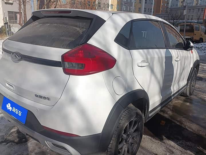 Фото 3 - Chery Tiggo 3x