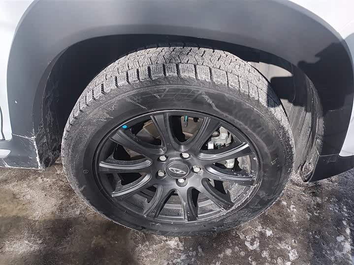 Фото 6 - Chery Tiggo 3x