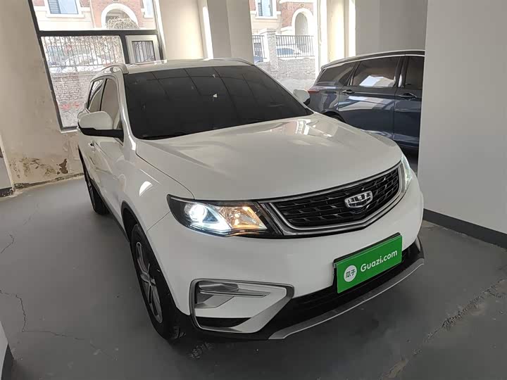 Фото 4 - Geely Atlas