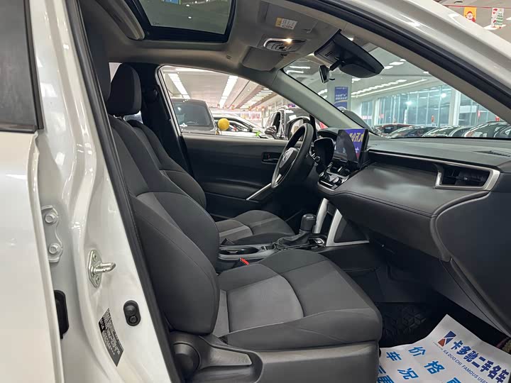 Фото 7 - Toyota Frontlander